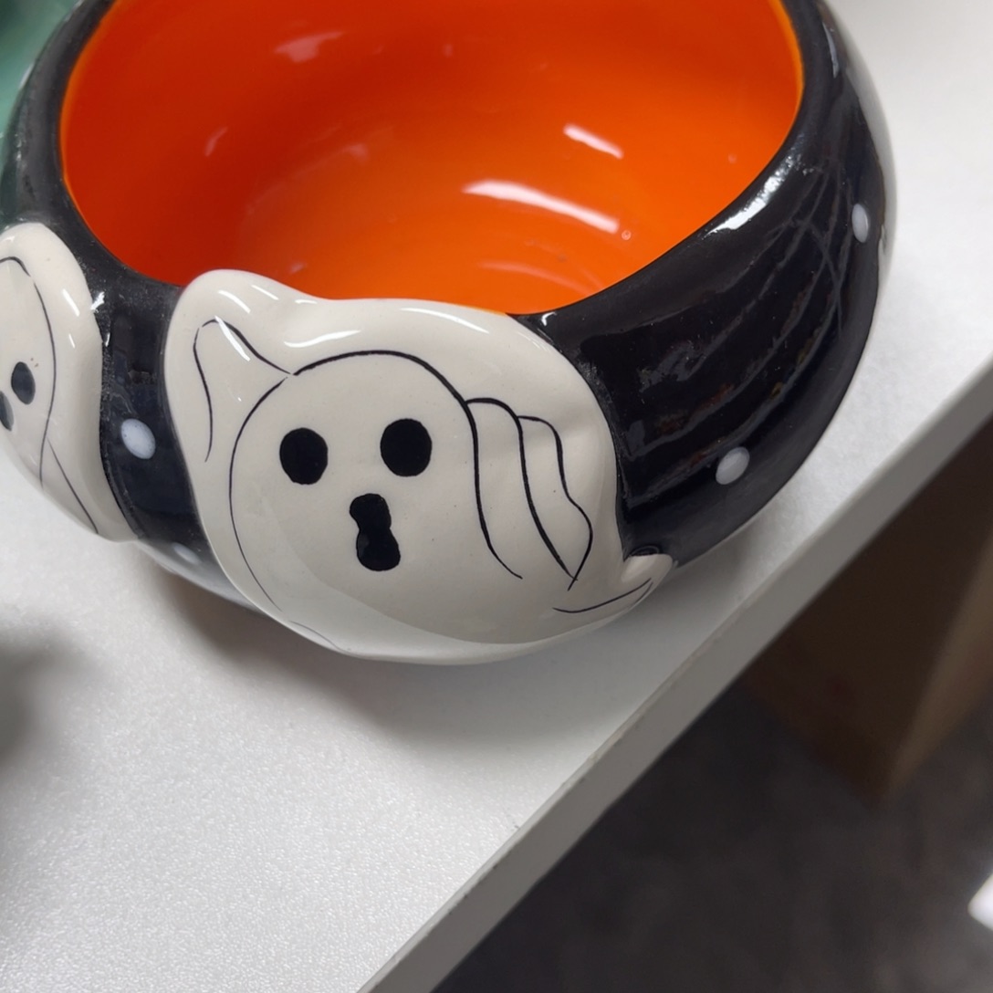 摆件是**吧微瑕疵陶瓷摆件完美主义慎拍