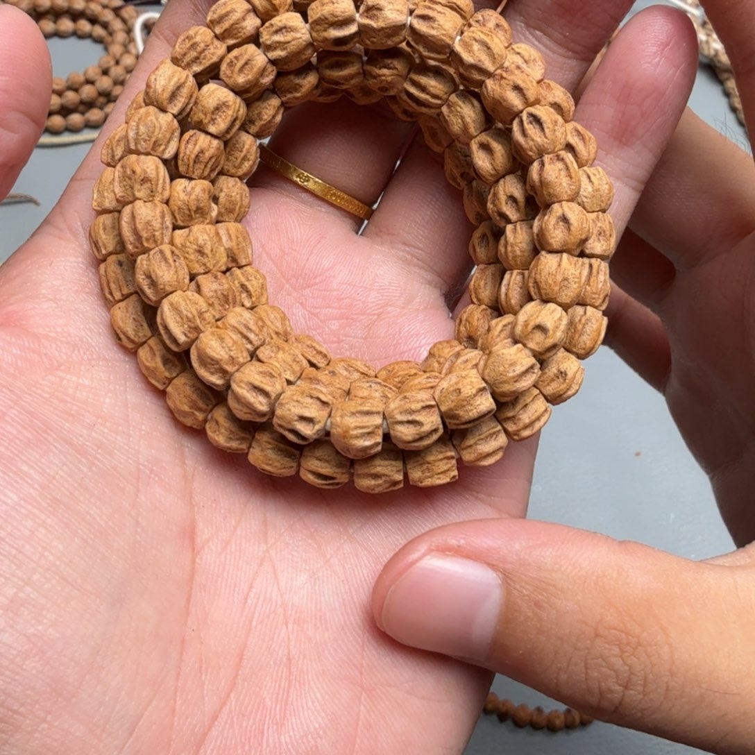 ****乐手串柏香籽/百香籽66