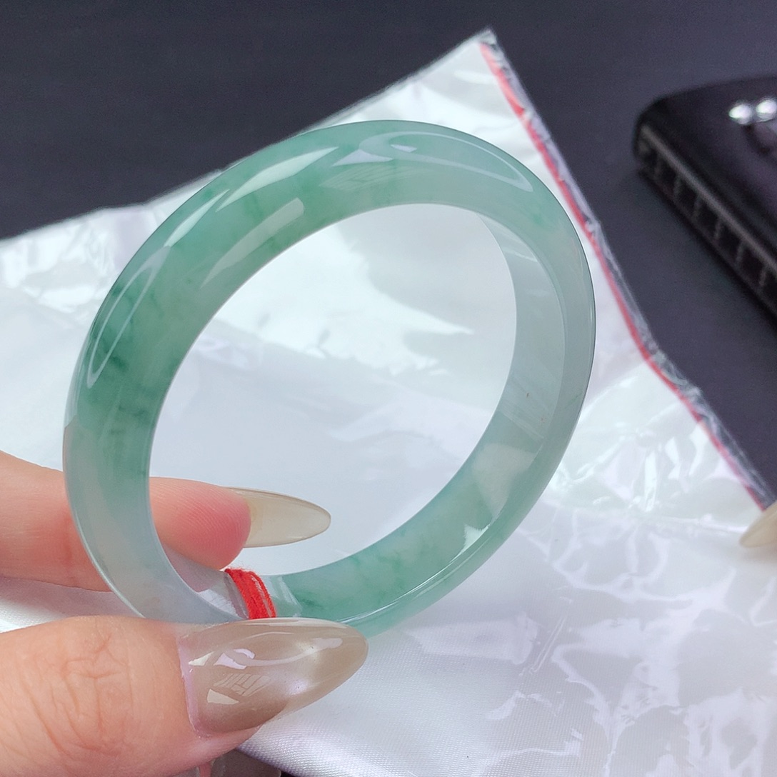 【闪购商品】翡翠未镶嵌手镯a 163381