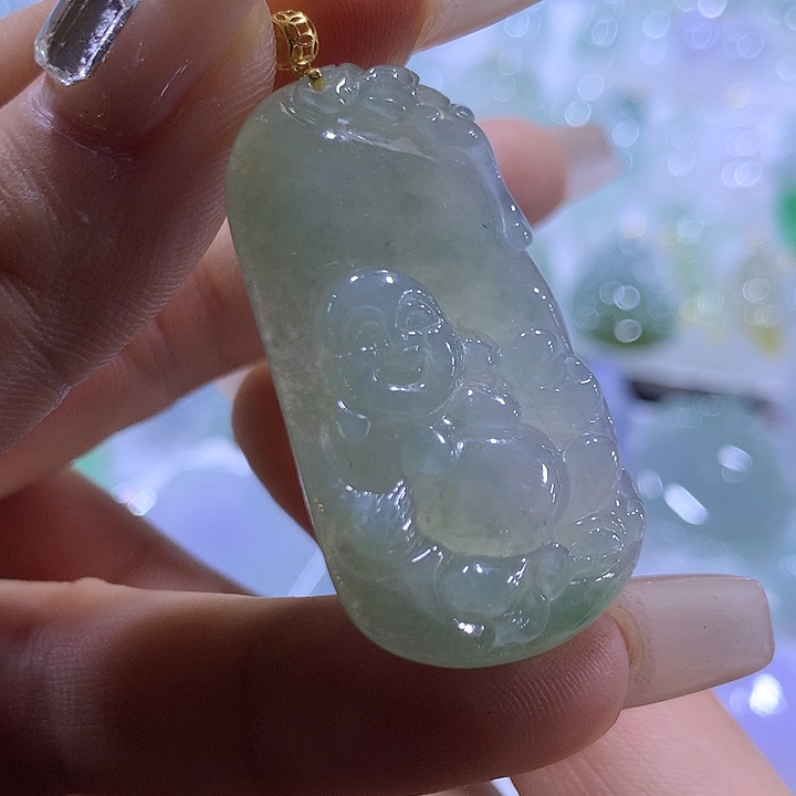 翡翠18K金镶嵌颈饰天然翡翠A货吊坠