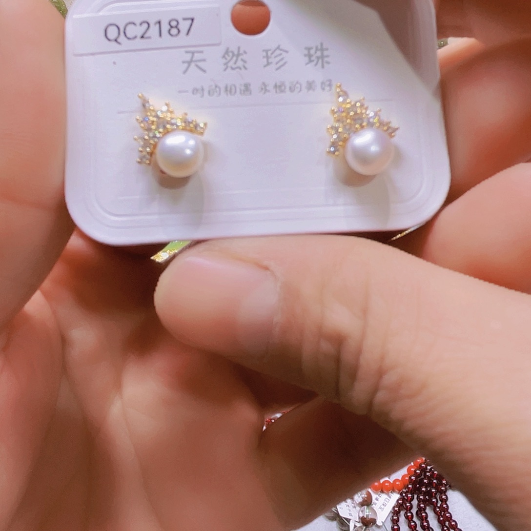 淡水珍珠耳饰未镶嵌