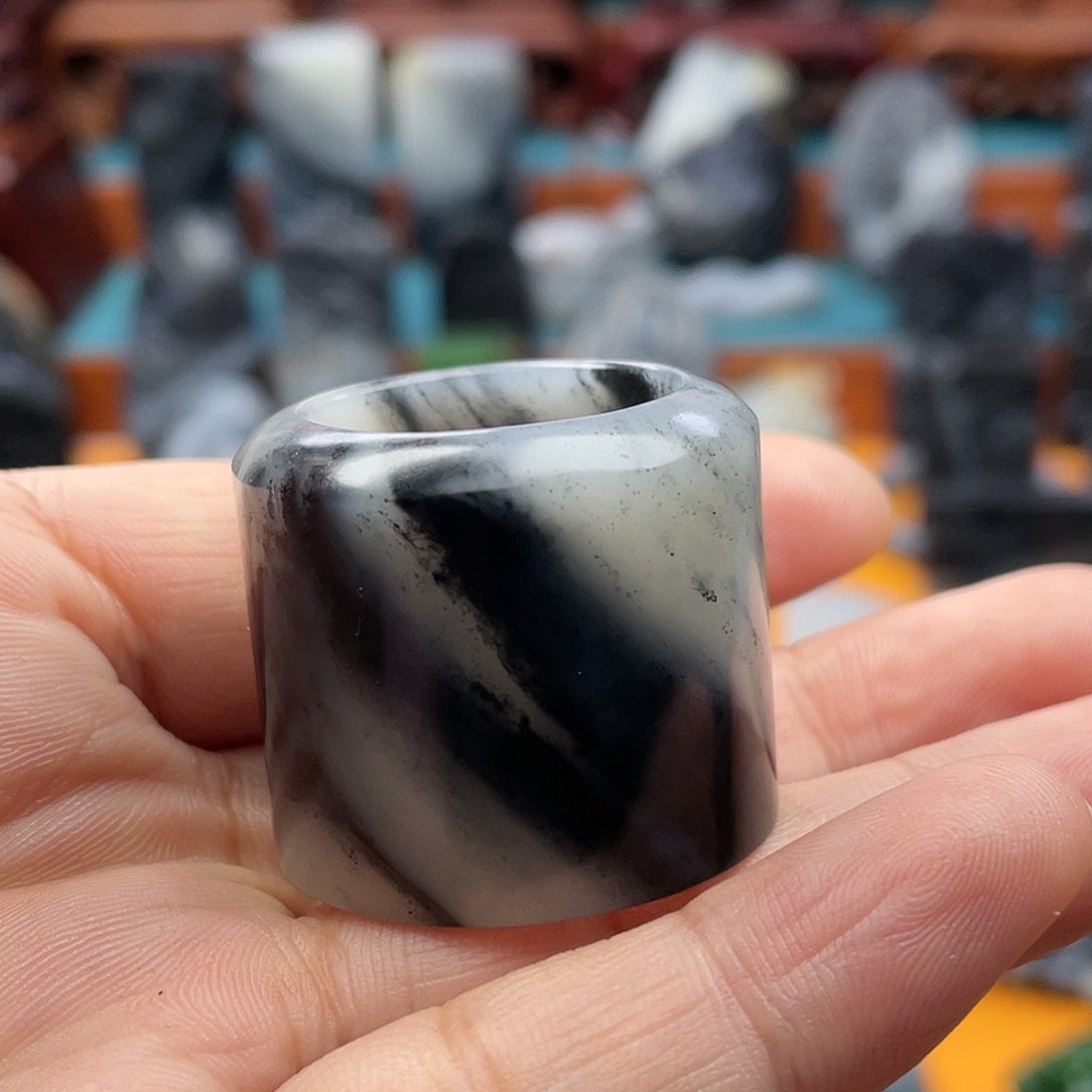 x***r和田玉未镶嵌挂件