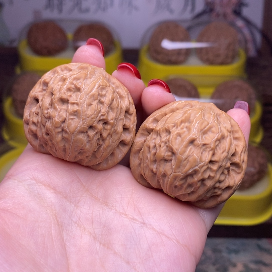 文玩核桃把件修尖40尺自然桩铁锤1919