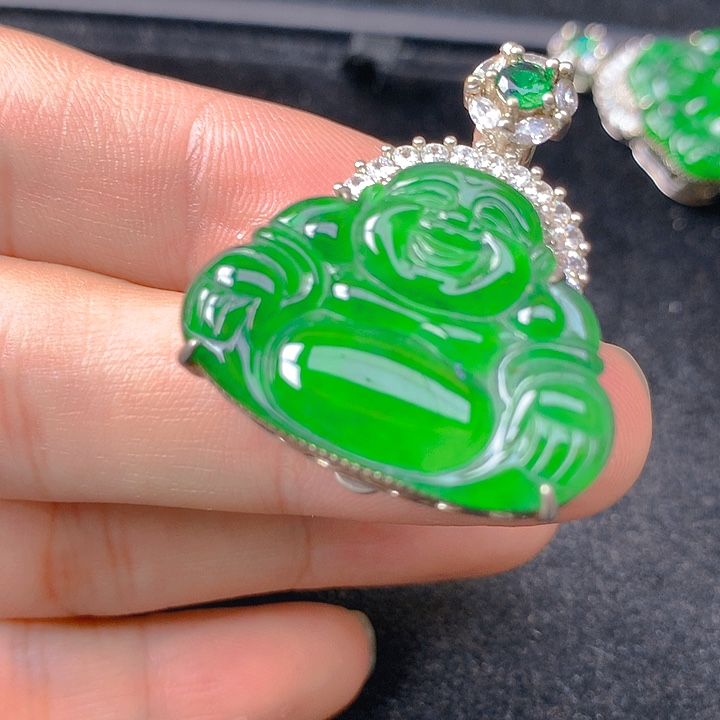 颈饰未镶嵌翡翠翡翠