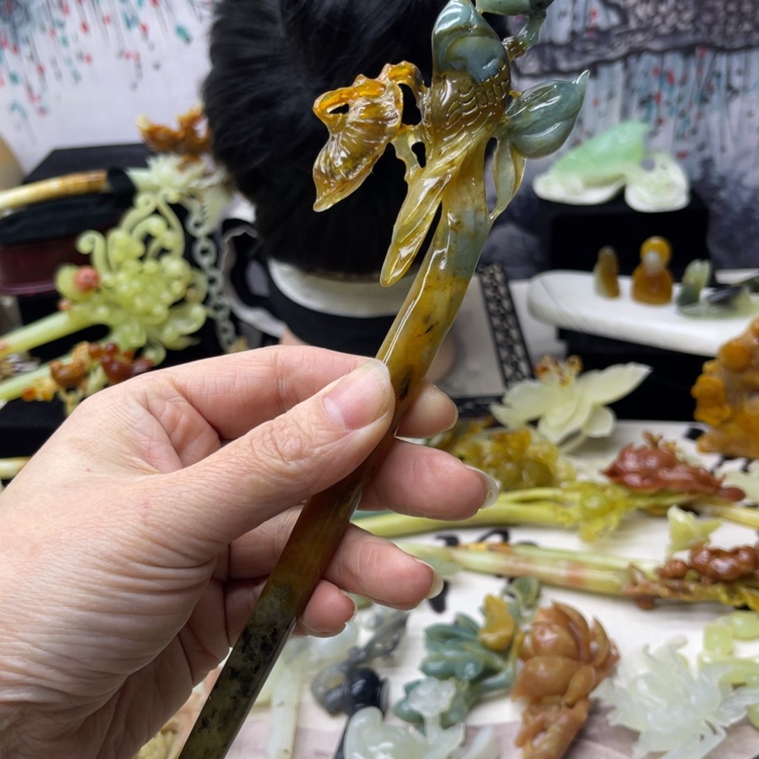 【闪购商品】蛇纹石玉发饰合金你**字