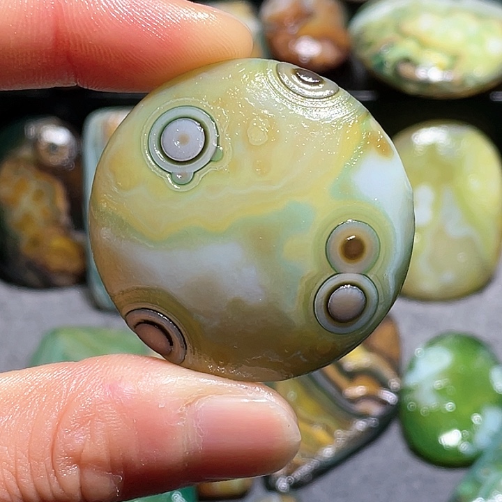 玛瑙珠宝奇石未镶嵌