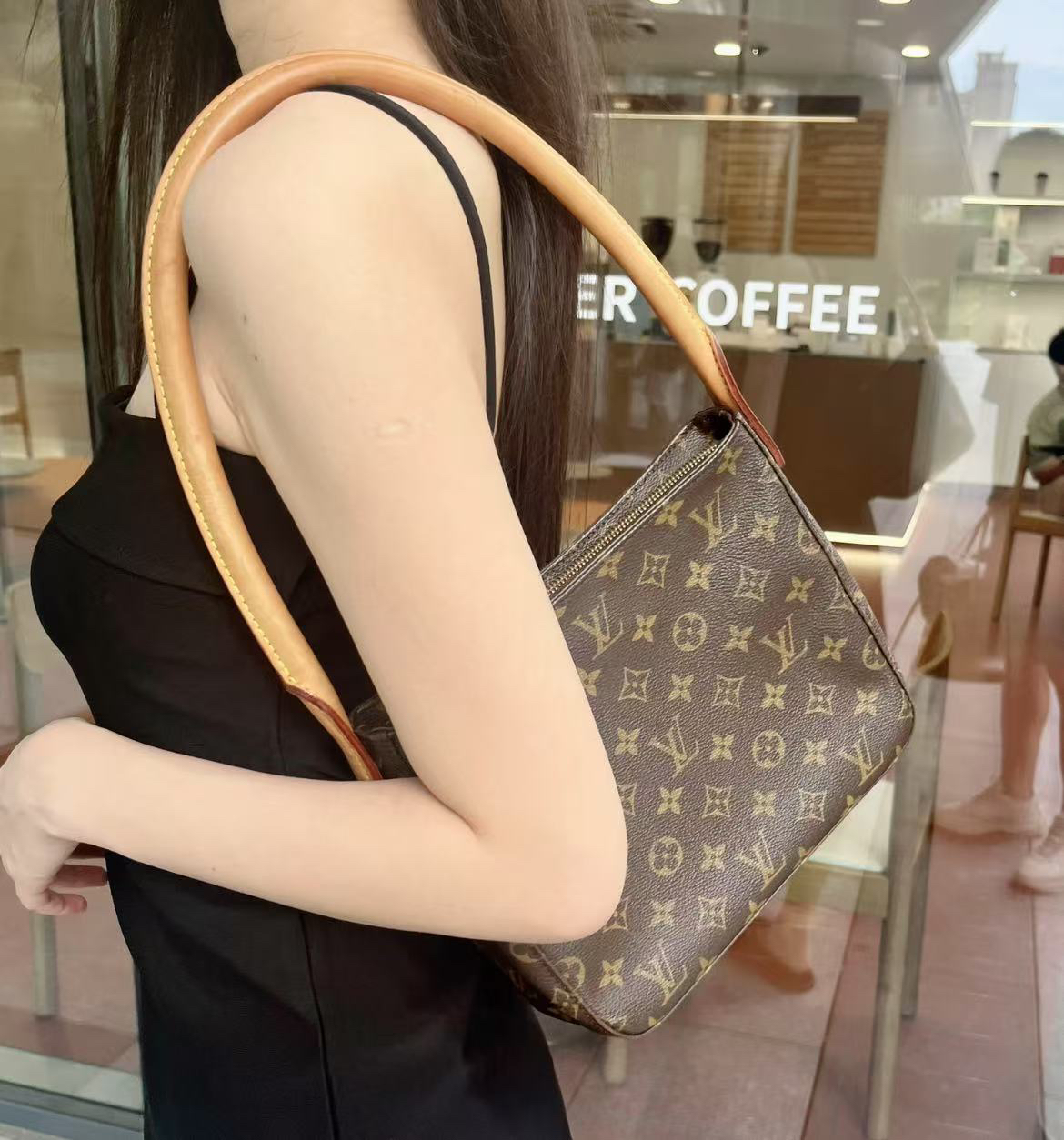 95新 LouisVuitton/路易威登 路易威登老花looping小号换植鞣革