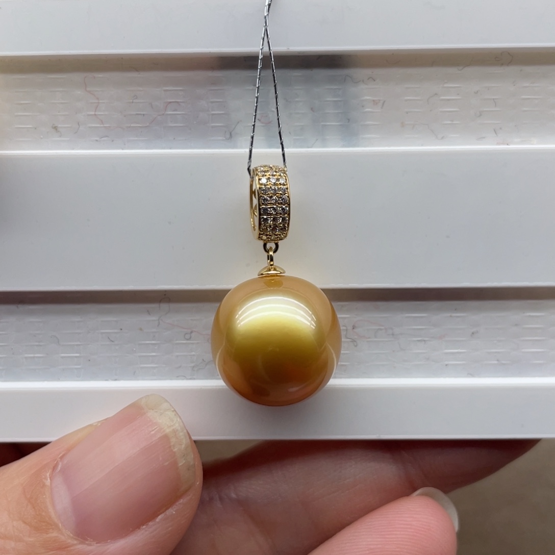 海水珍珠吊坠(不含链)18K金镶嵌13.9m m
