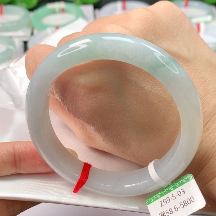 【闪购商品】翡翠手镯未镶嵌天然翡翠手镯