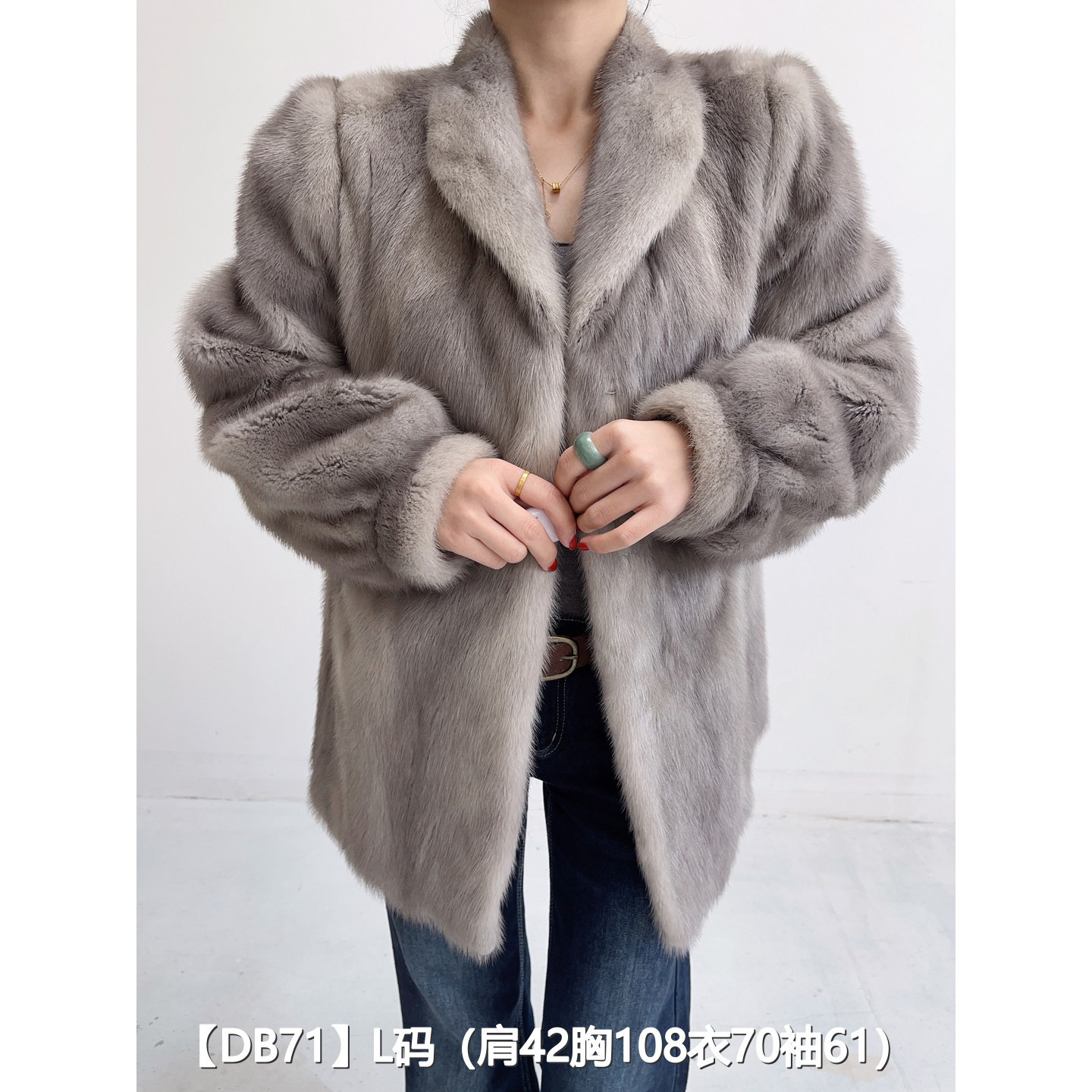【DB71】L 银灰色短款全抽貂皮水貂外套女 翻立领泡泡袖 50071