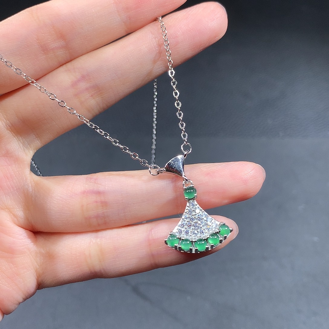 未镶嵌戒指翡翠翡翠