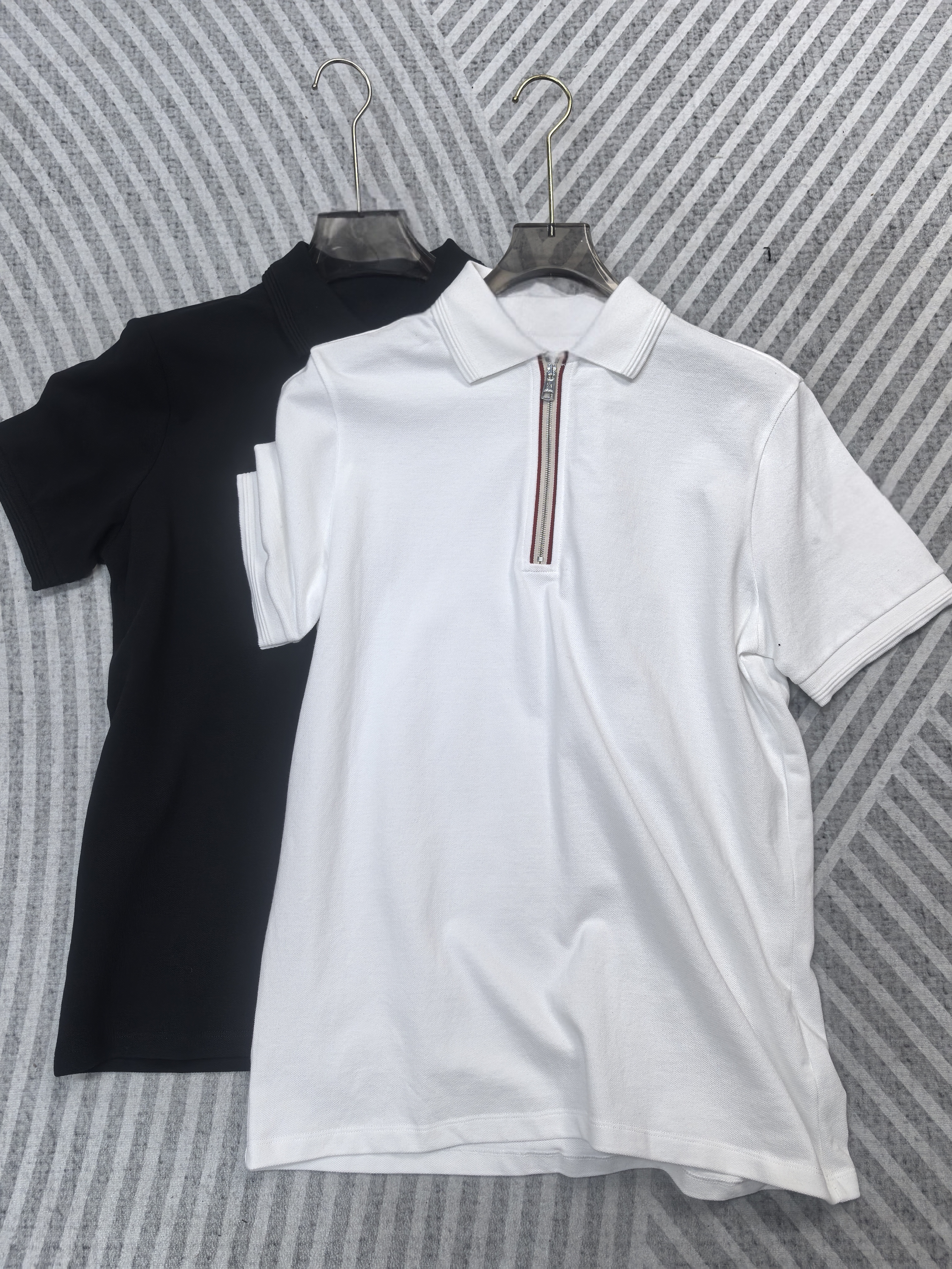 【小畅奢品】蒙蒙家的黑白双色POLO