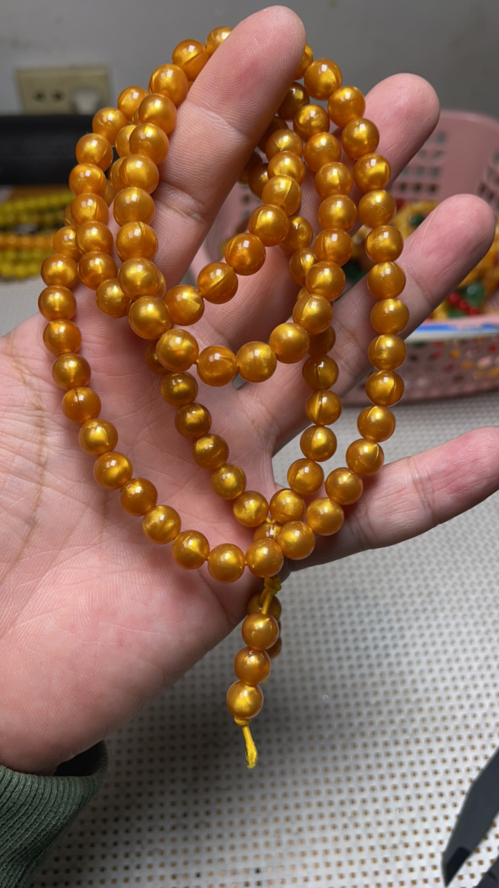 B349  8*108 流金蜜手串