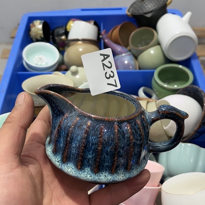 茶具默认微瑕瓷器、茶具、壶、摆件，介意勿拍 