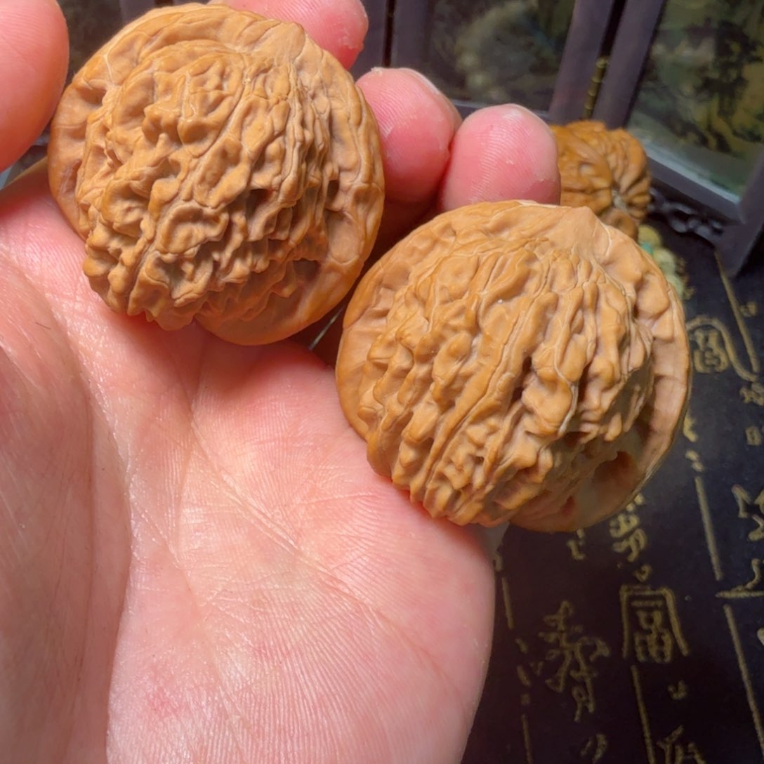 文玩核桃吊坠汉高楼39