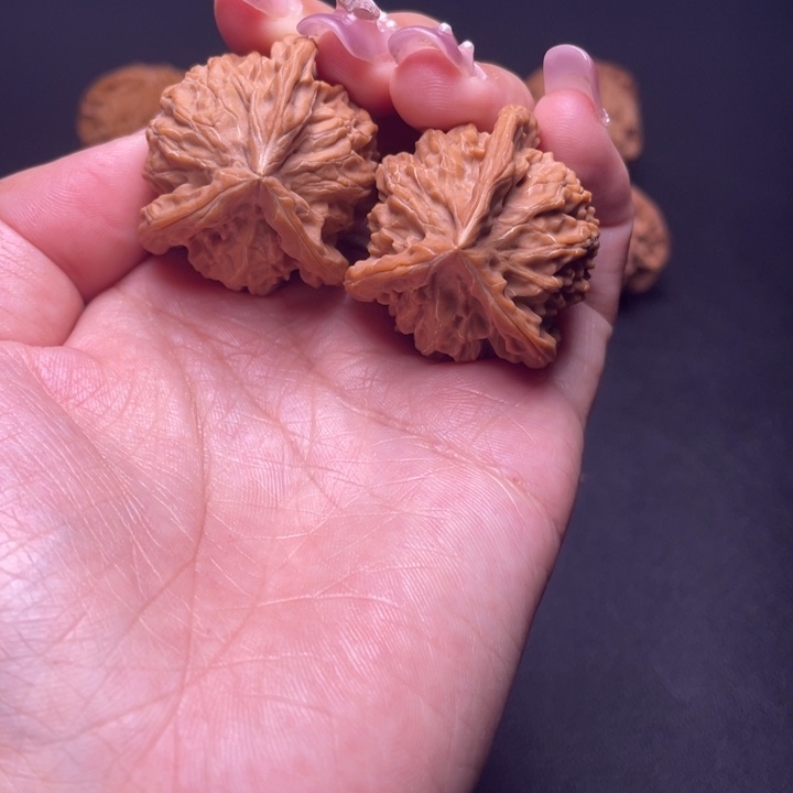 吊坠文玩核桃盘山三棱