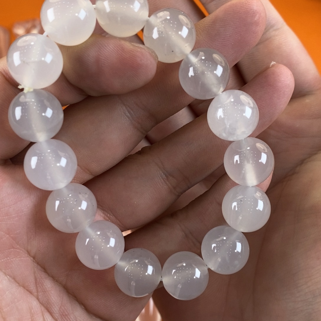 石英质玉手串未镶嵌