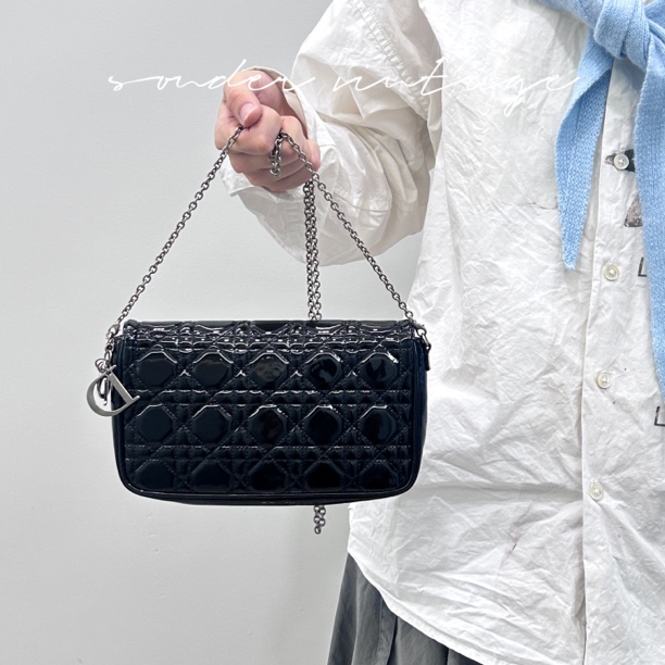 95新 DIOR/迪奥 Dior/迪奥黑色漆皮单肩斜挎包