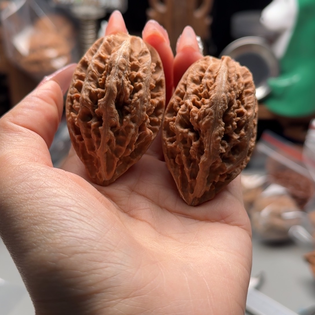 文玩核桃把件关东木子楸百核243