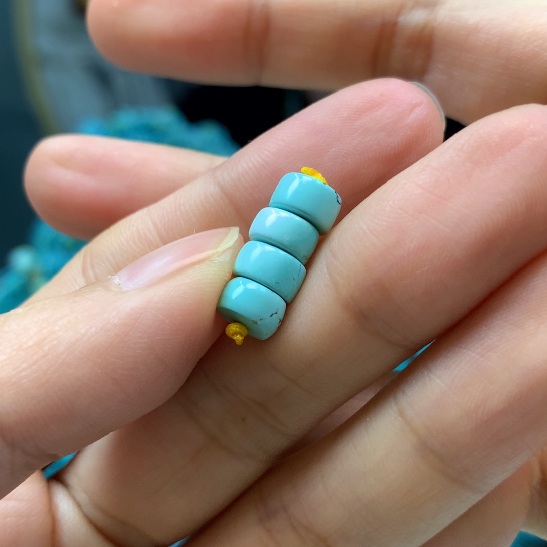 绿松石配饰未镶嵌