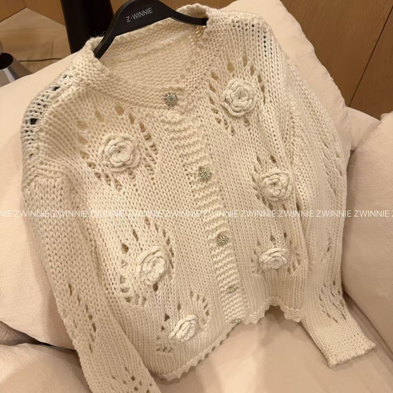 Zwinnie/詹维尼【小香钩花开衫】细腻柔软不扎人开衫 XH-WNX202527