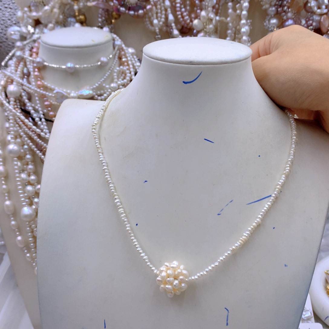 淡水珍珠耳饰合金