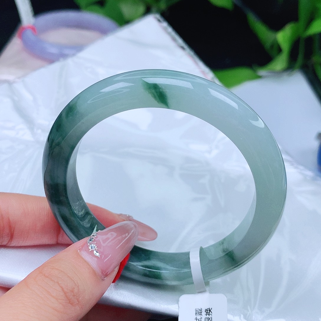 翡翠手镯未镶嵌53 53 52