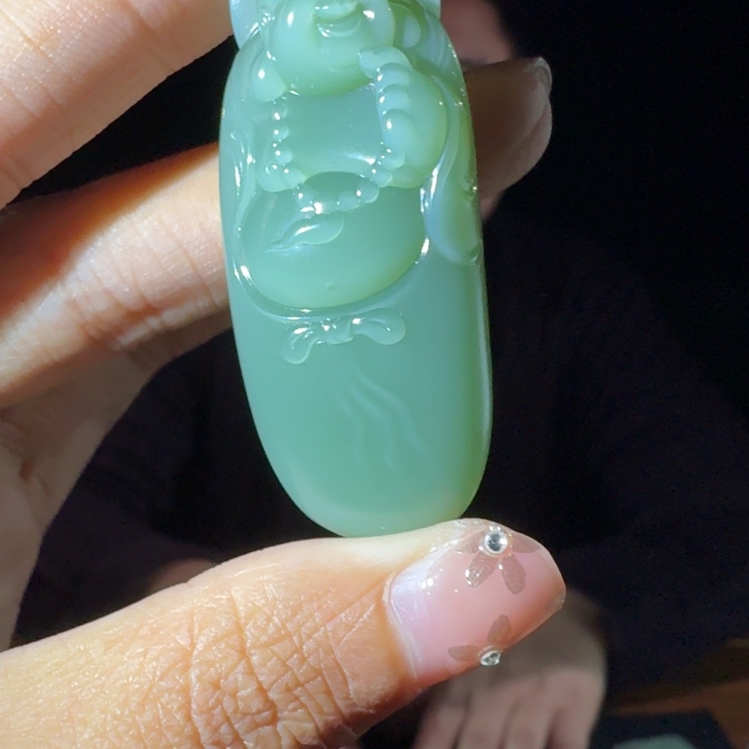 和田玉吊坠未镶嵌