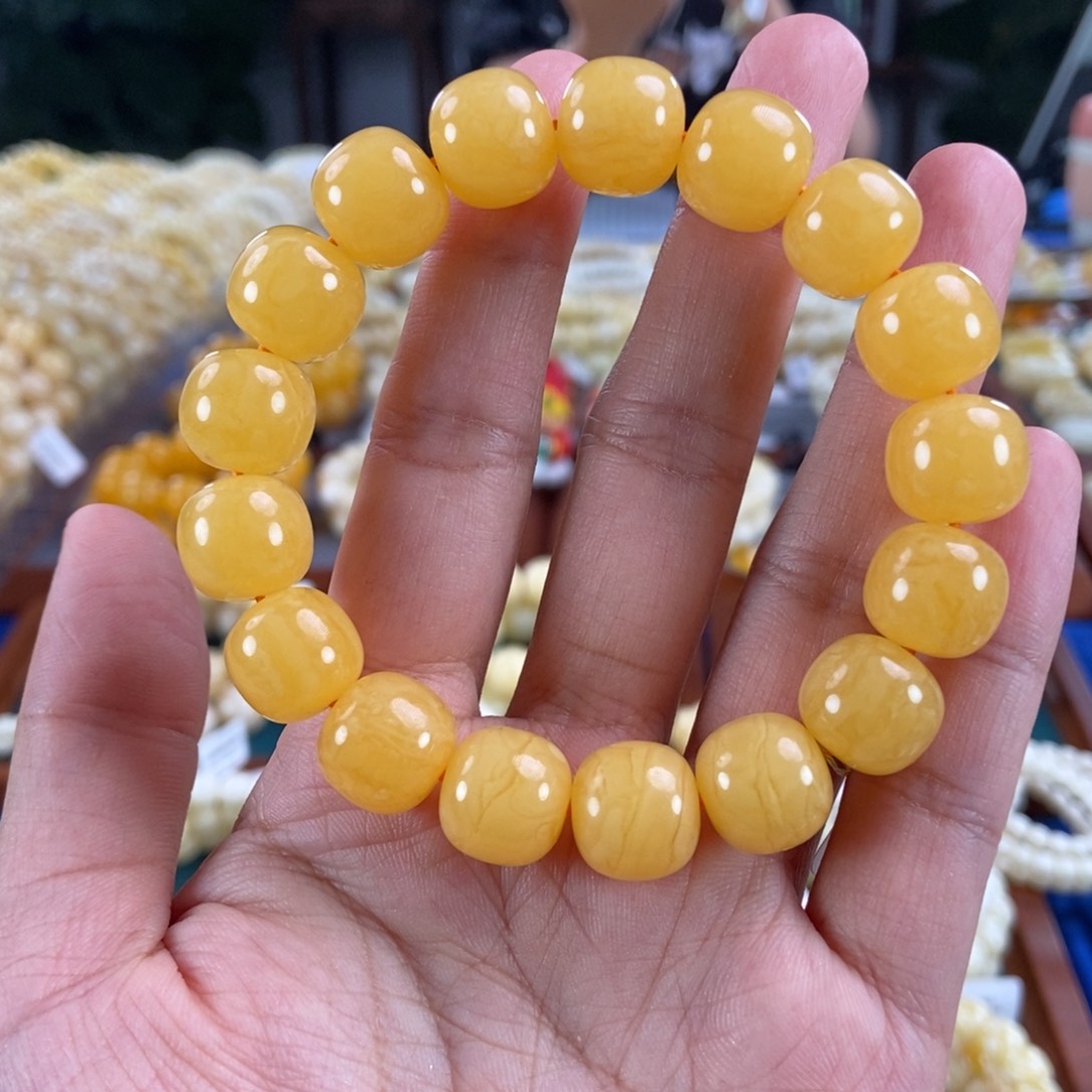 未镶嵌琥珀珠宝奇石13同料鸡油红老型22.67