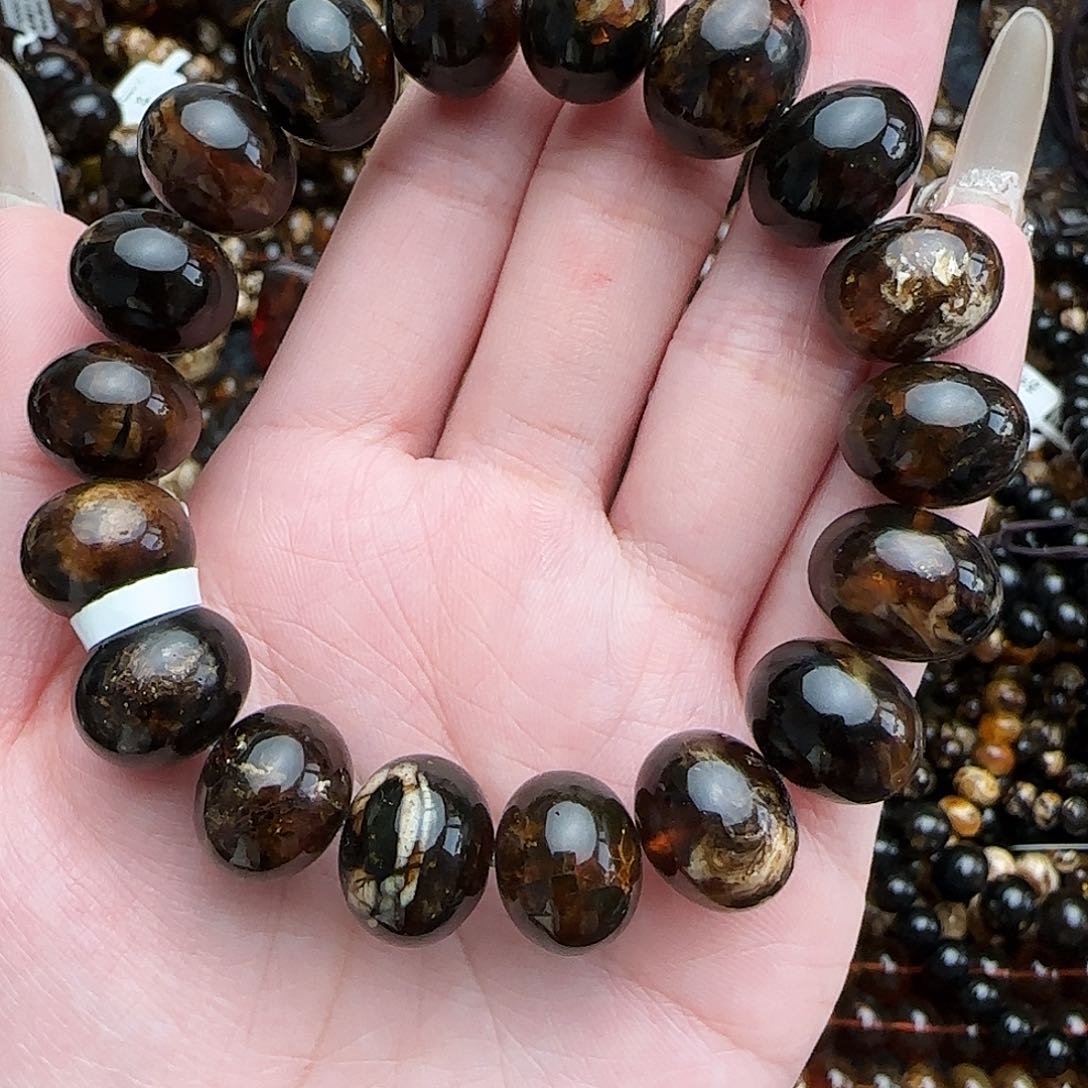 未镶嵌琥珀手串抚顺琥珀