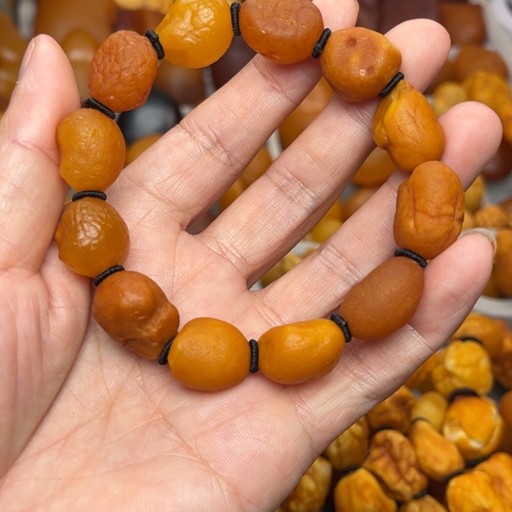 琥珀未镶嵌裸石天然蜜蜡手串