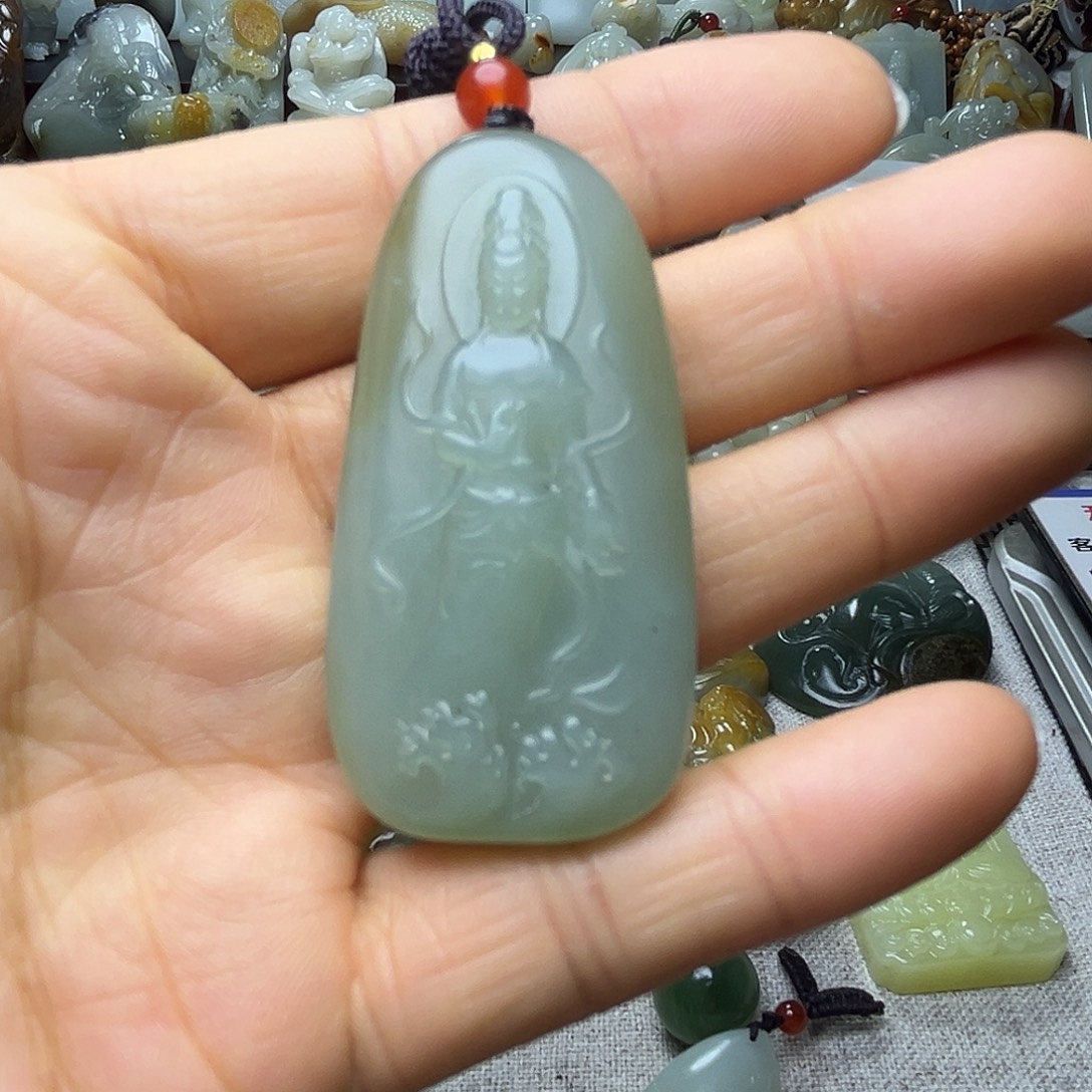 和田玉未镶嵌挂件