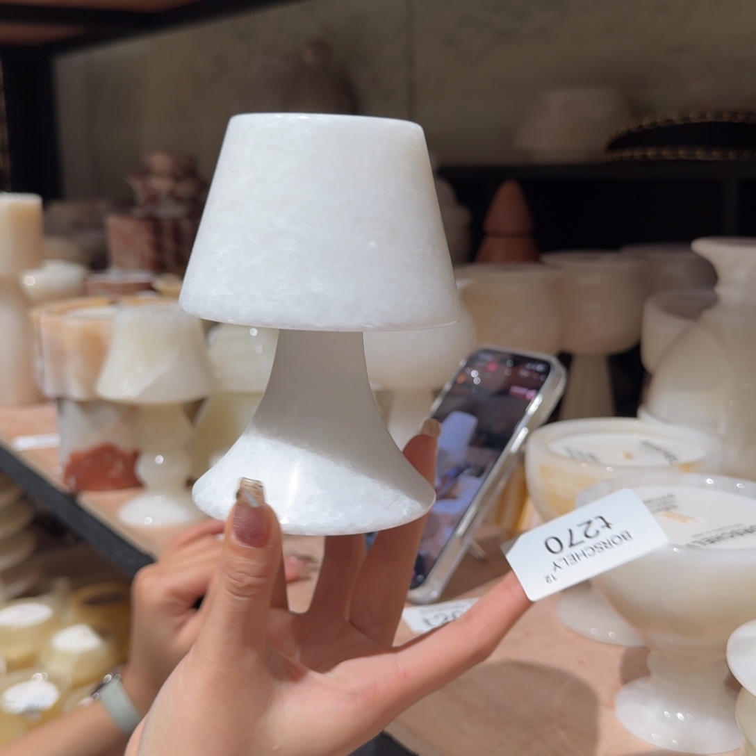 大理石t270。  两个亿。       