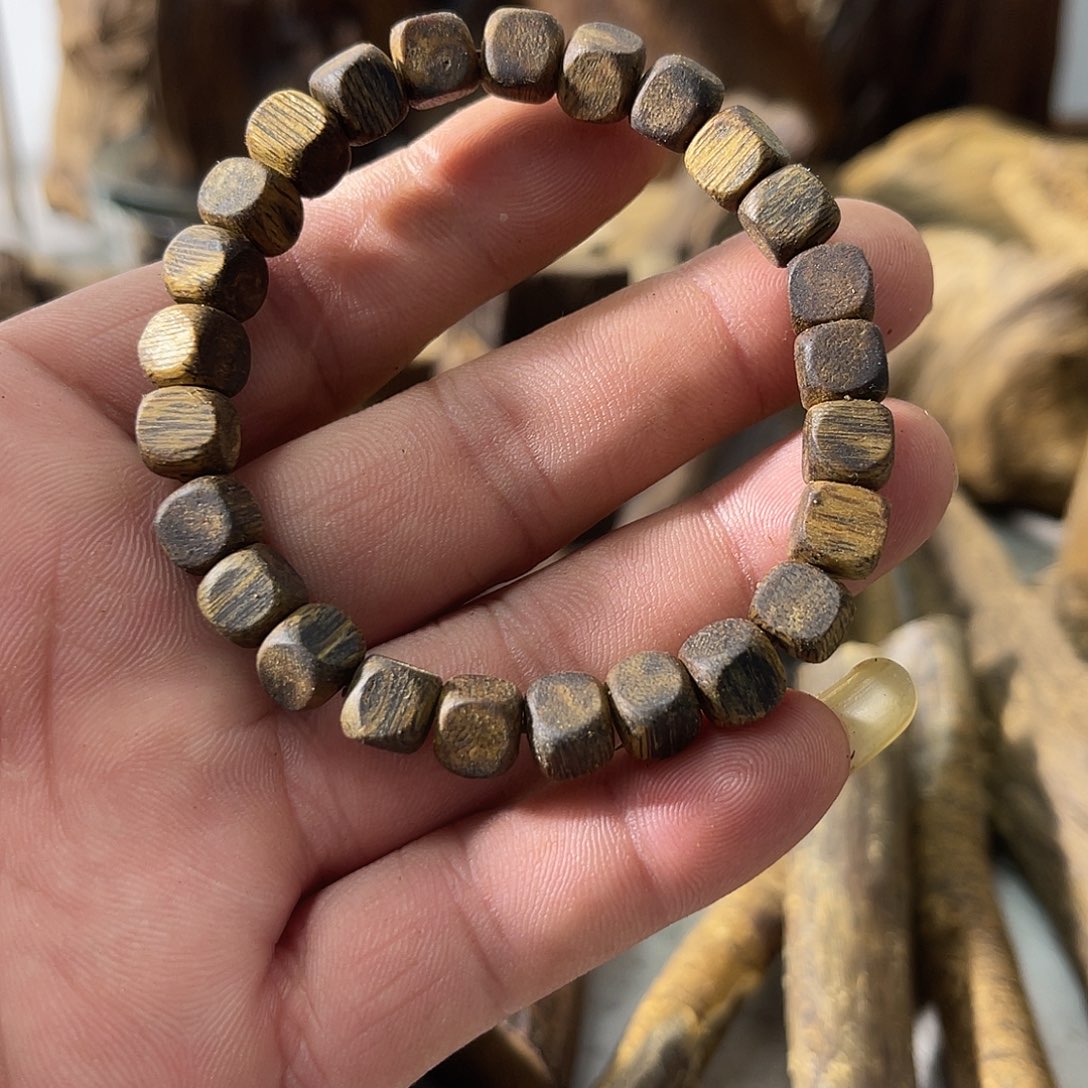 手工艺／白棋方珠0.7