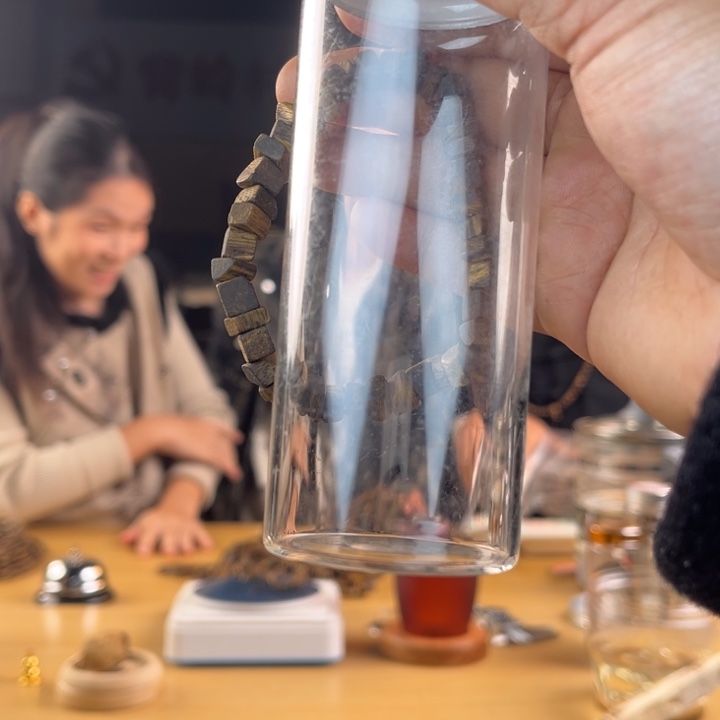 沉香沉香碎屑奇楠碎银子6克一串多样性发一