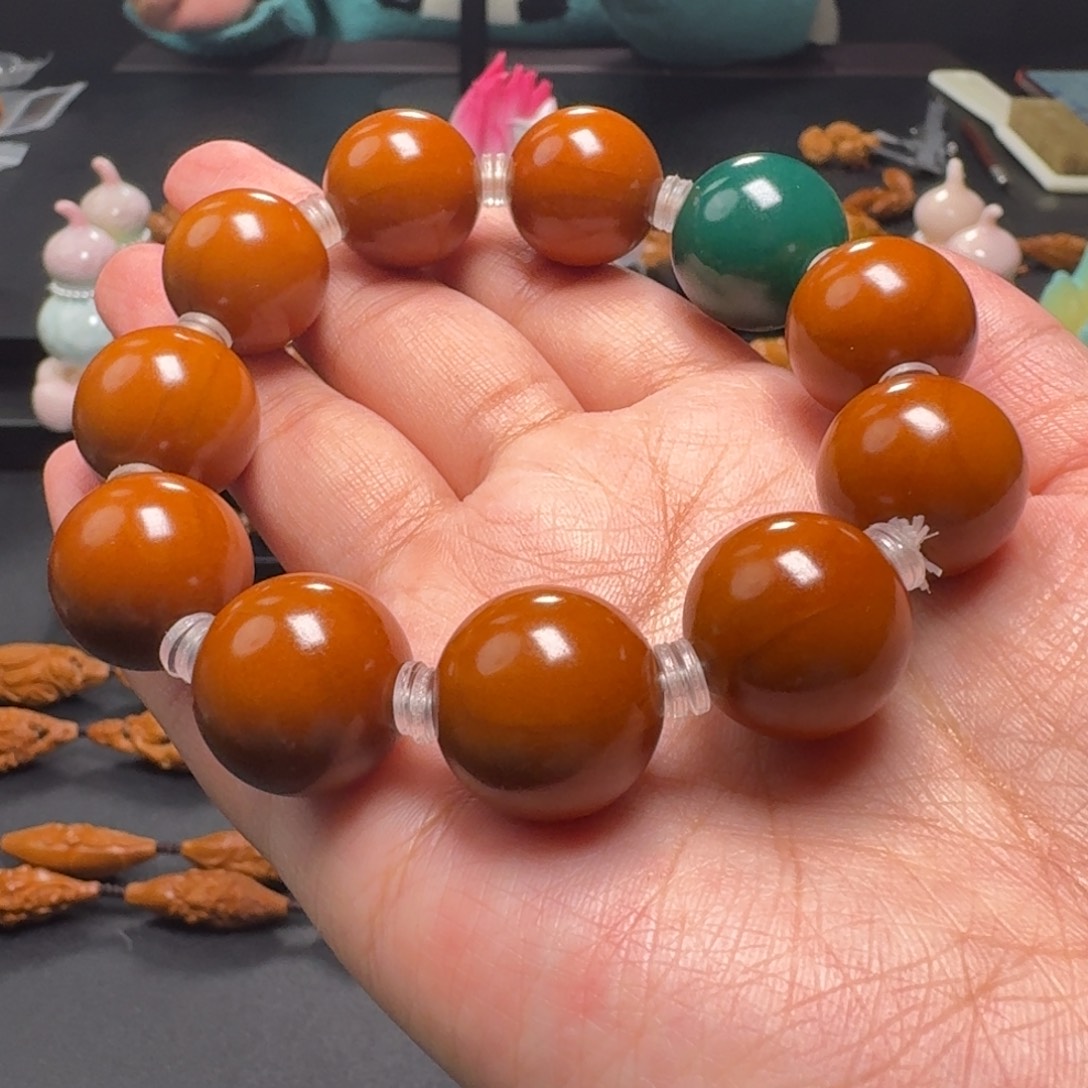 橄榄核手串/手链德庆王光珠1.9