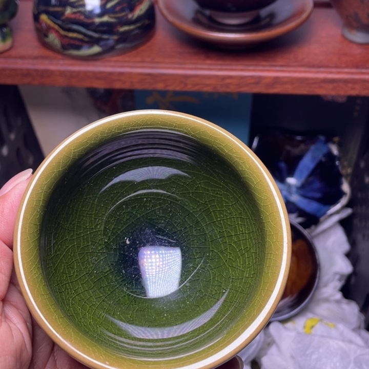 茶盏在我身边也没．