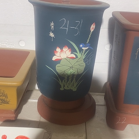 紫砂中国宜兴紫砂花盆，