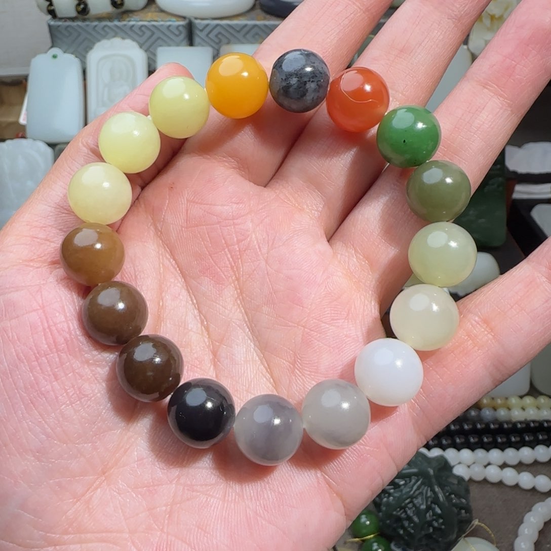 和田玉手链未镶嵌啥****课