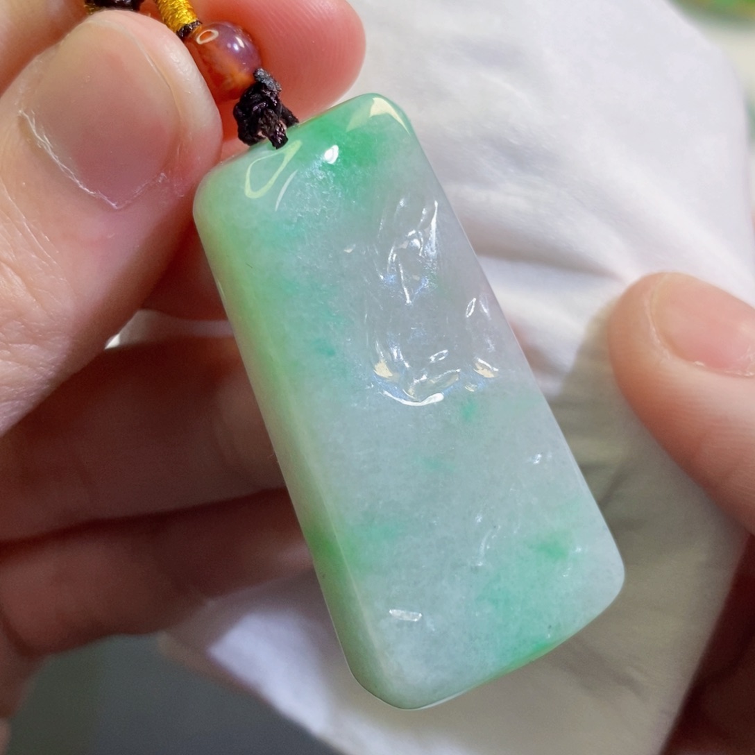 【闪购商品】翡翠吊坠(不含链)未镶嵌3865