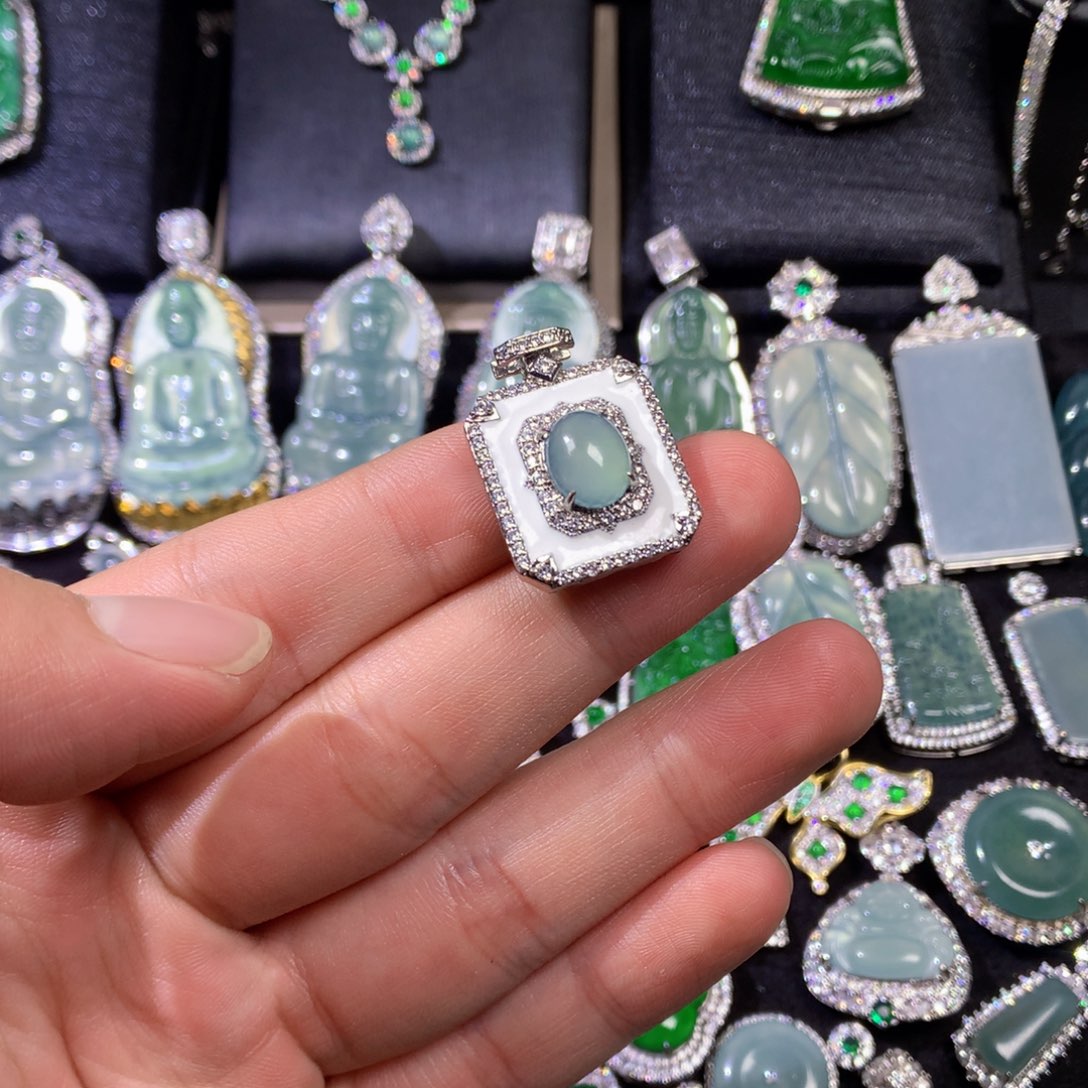 翡翠挂件未镶嵌8555566777