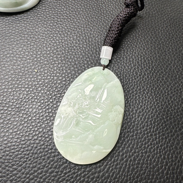 天然翡翠A货山水牌吊坠
