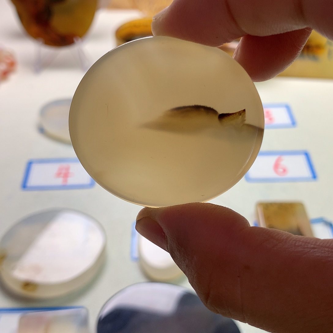 玛瑙/玉髓未镶嵌珠宝半成品