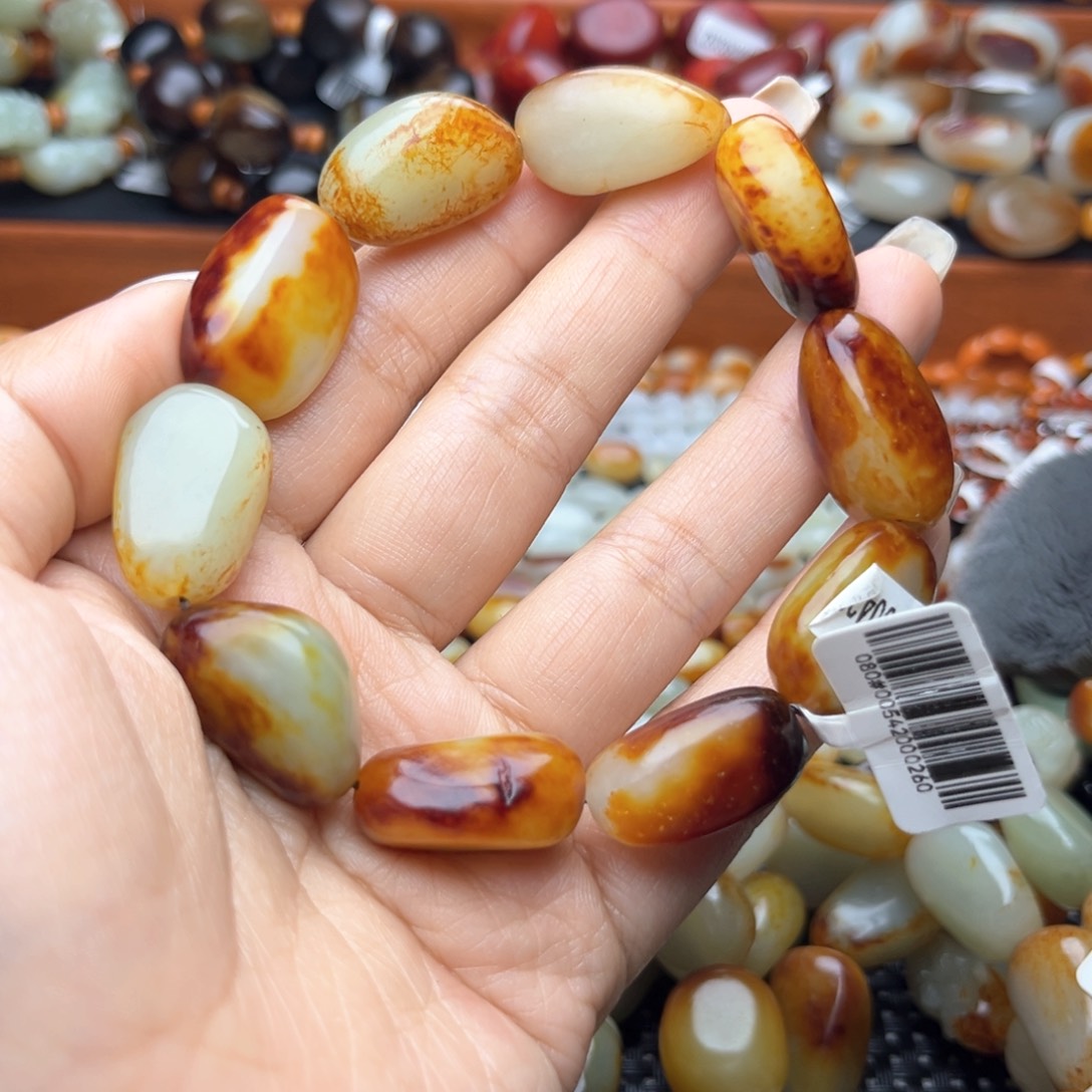 和田玉项链未镶嵌一****.