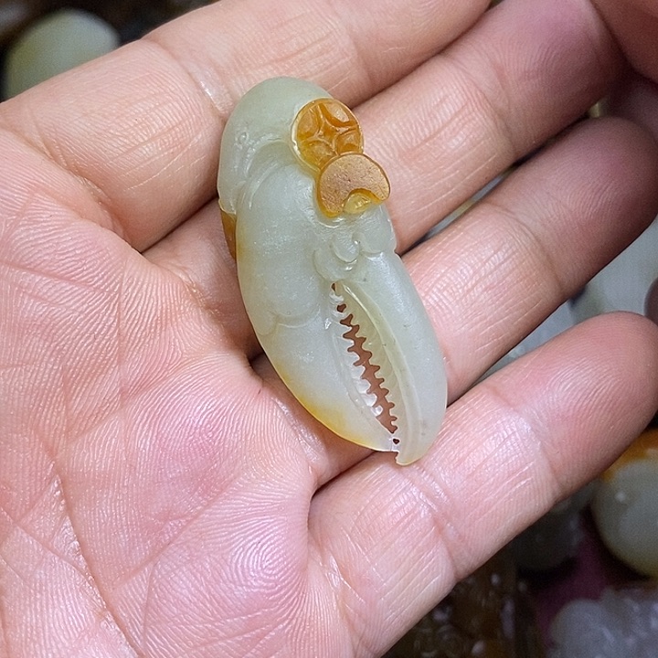 和田玉吊坠(不含链)未镶嵌遇***张