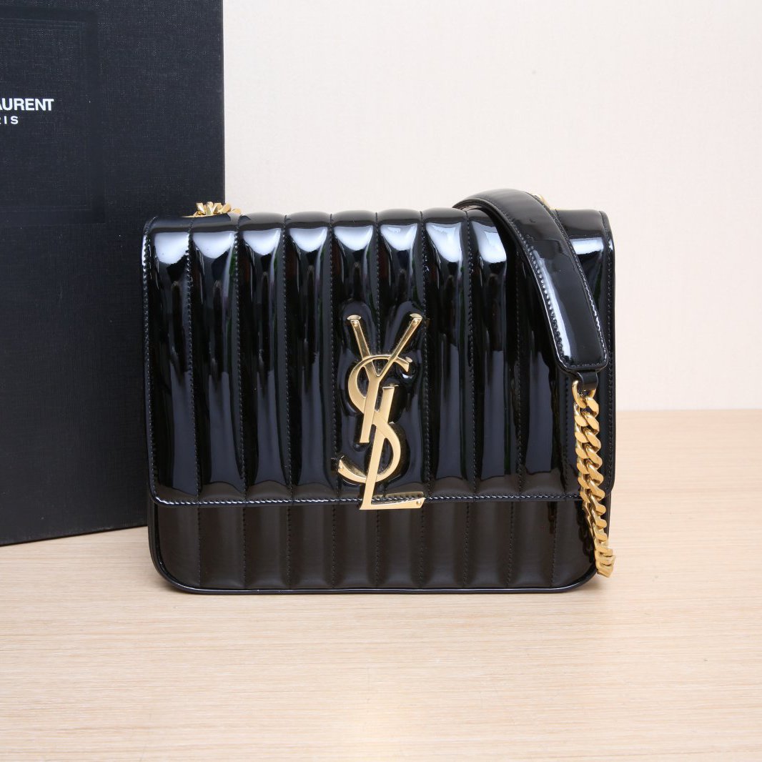 99新 YSL/圣罗兰 小花攀攀Vicky 大号 黑色 漆皮 金扣 包