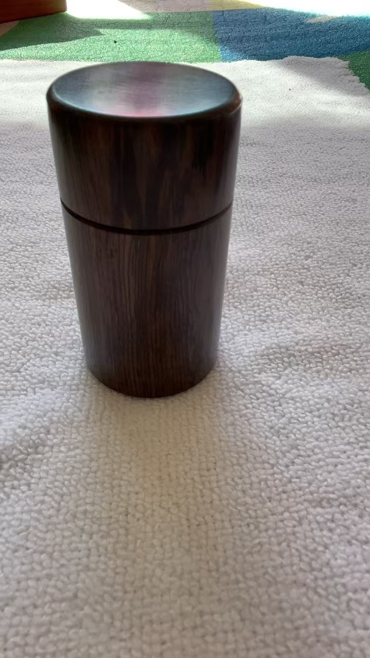 紫光檀大个牙签罐长7.5厘米直径4.0厘米内径2.8厘米牙签盒牙签筒