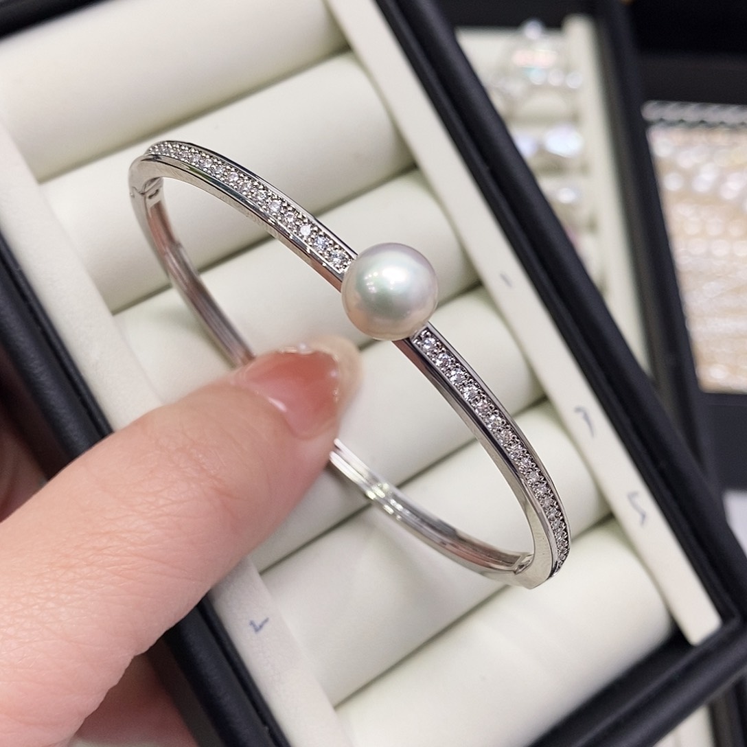 淡水珍珠手镯合金8-9mm极光馒头珠