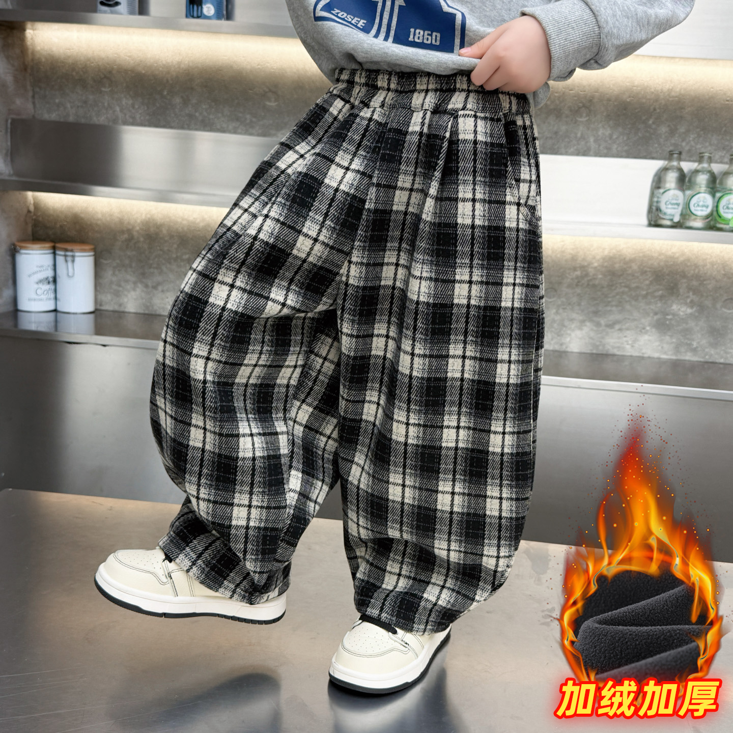 儿童冬季加绒贴标格子弯刀裤2025新款男童韩版加厚休闲百搭直筒裤