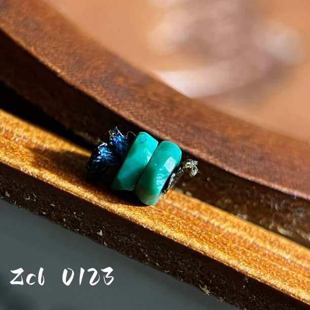 绿松石ZCL 0123 尺寸4.7*2左右